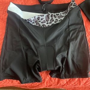 Biking shorts